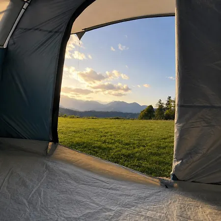 & Glamping Cenda Zelezniki